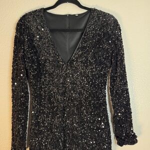 Black Sequin V-Neck Long Sleeve Dress